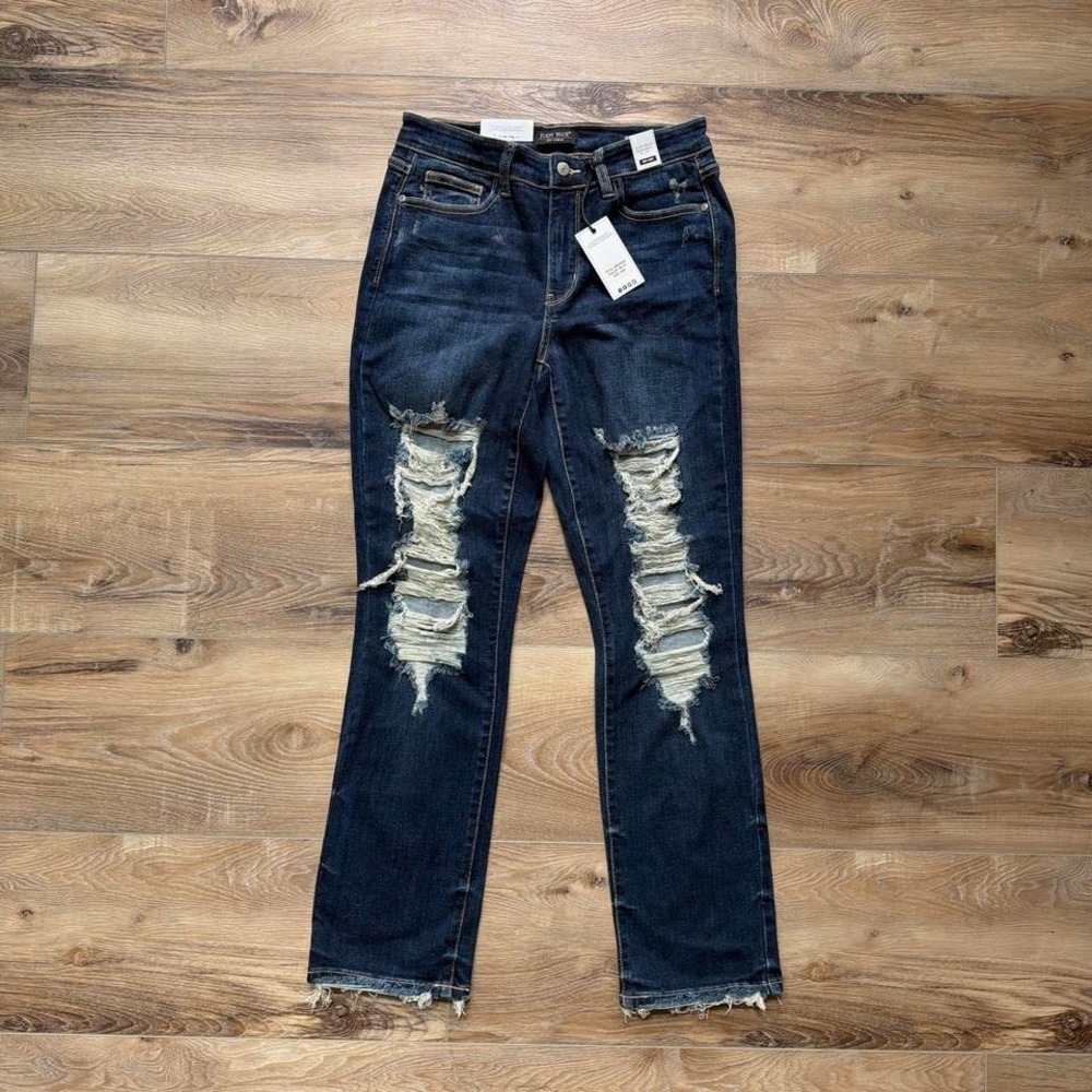 NWT Judy Blue Straight Leg Distressed Jeans Size 9/29 Mid Rise